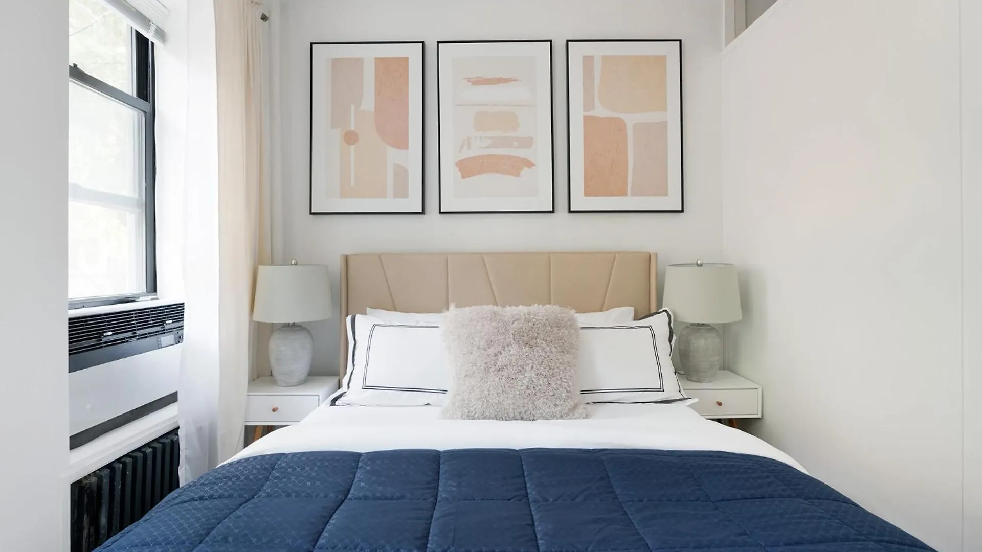 444-4F Newly Renovated 1Br In Midtown West Apartment New York